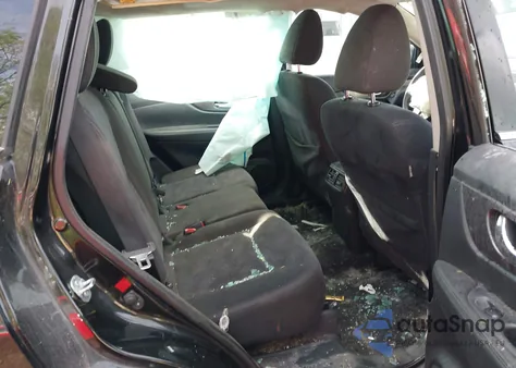 2016 Nissan Rogue S z USA, uszkodzony, nr VIN KNMAT2MT6GP640680